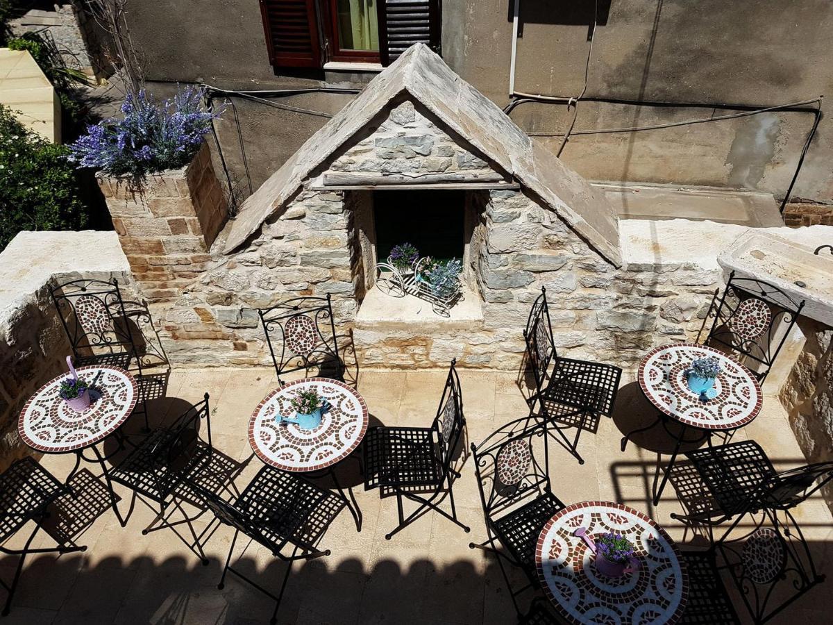 Villa Nautica Stone House 斯普利特 外观 照片