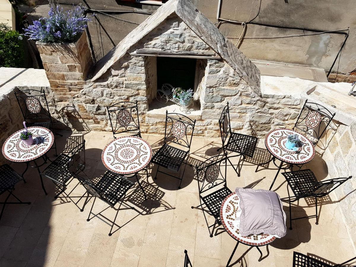 Villa Nautica Stone House 斯普利特 外观 照片