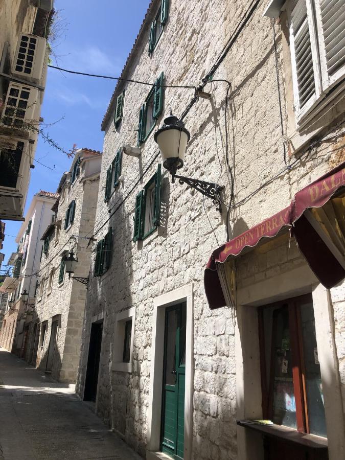 Villa Nautica Stone House 斯普利特 外观 照片